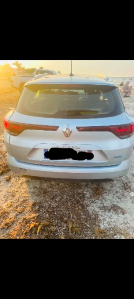 Renault Megane - Photo 8