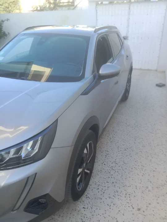 Peugeot 2008 - Photo 10