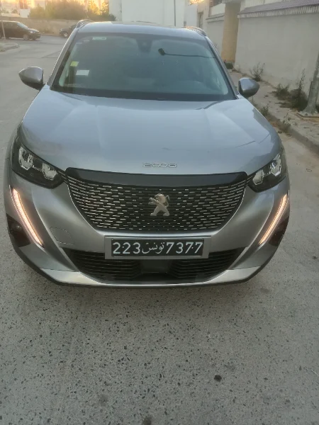 Peugeot 2008 2021 Essence