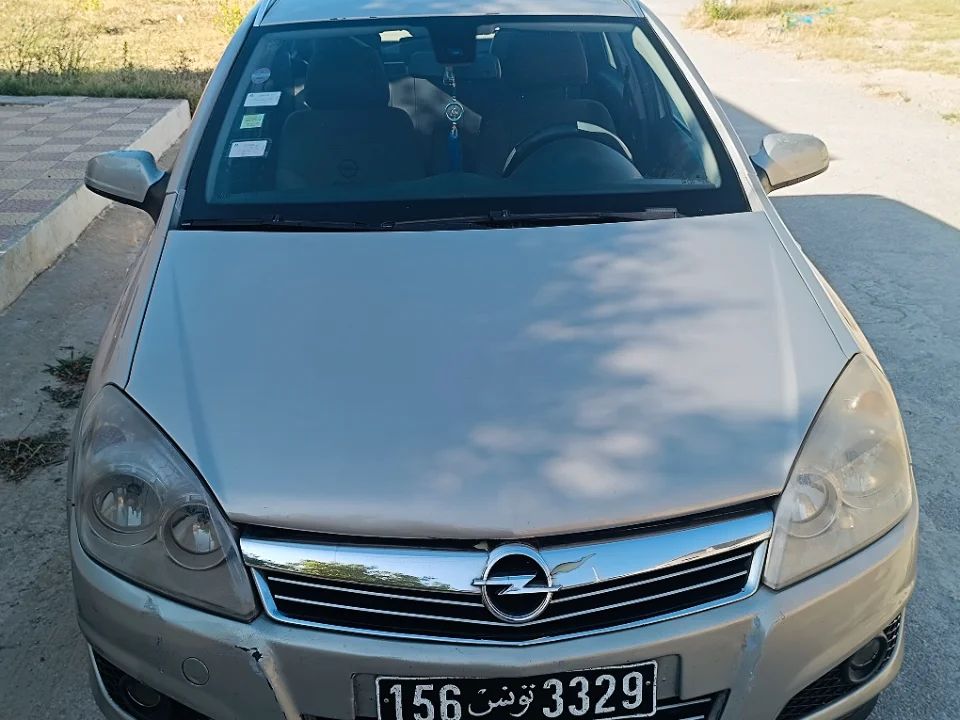 Opel Astra 2009