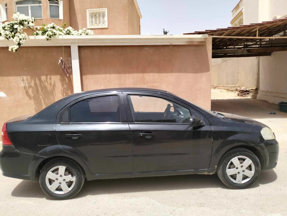 Chevrolet AVEO - Photo 4