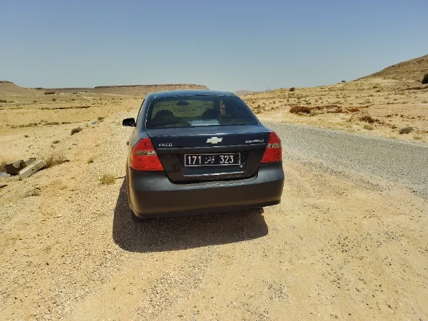 Chevrolet AVEO - Photo 2