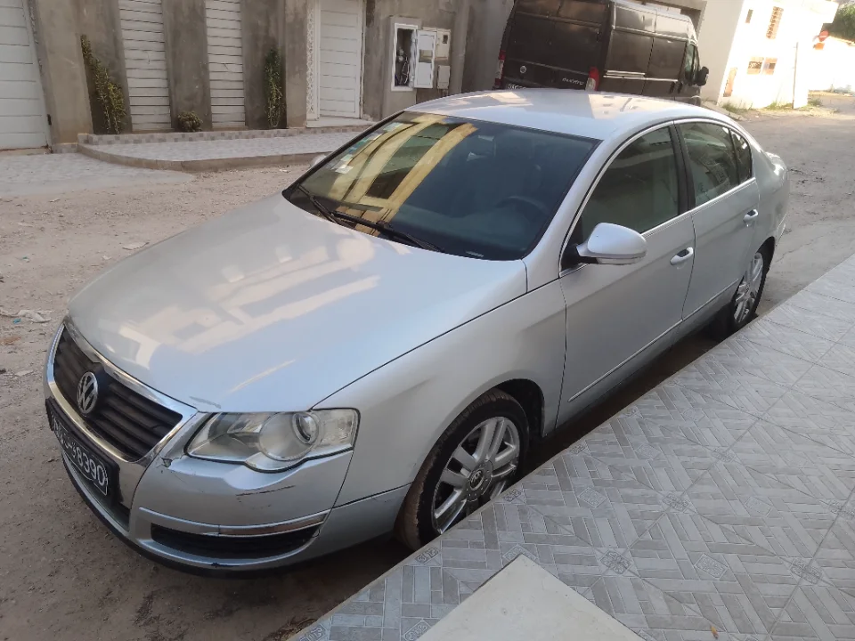 Volkswagen Passat - Photo 4