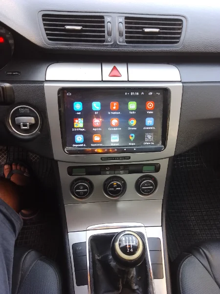 Volkswagen Passat - Photo 11