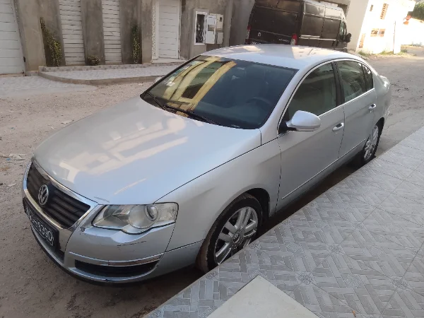 Volkswagen Passat - Photo 4