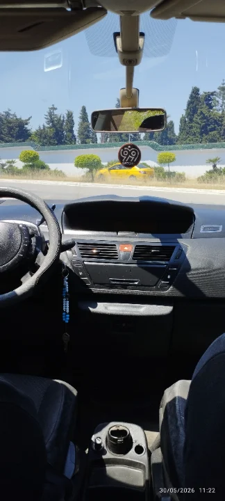 Citroen C4 PICASSO - Photo 2