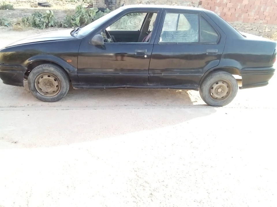 Renault R19 - Photo 3