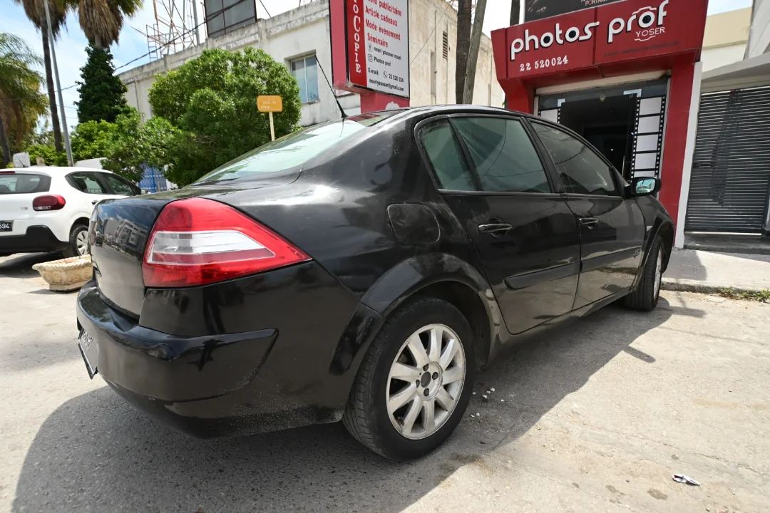 Renault Megane - Photo 4