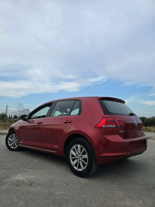 Volkswagen Golf - Photo 7