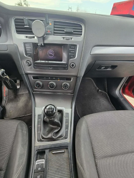 Volkswagen Golf - Photo 4
