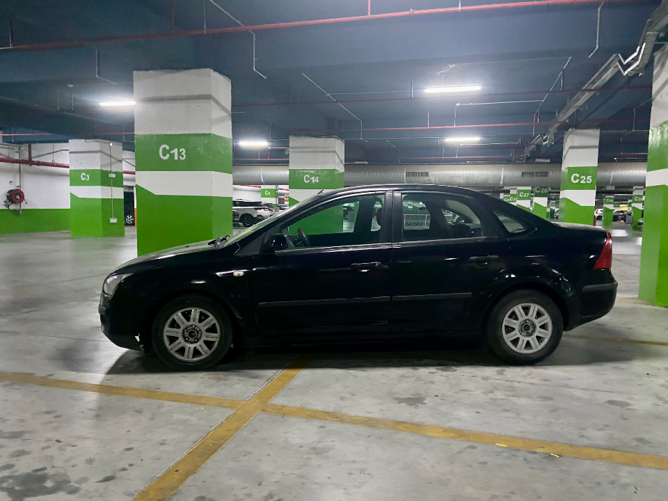 Ford FOCUS - Photo 6