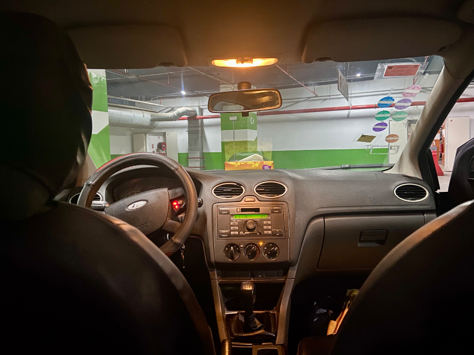 Ford FOCUS - Photo 2