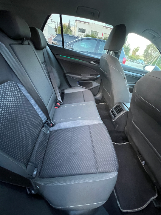 Volkswagen Golf - Photo 3