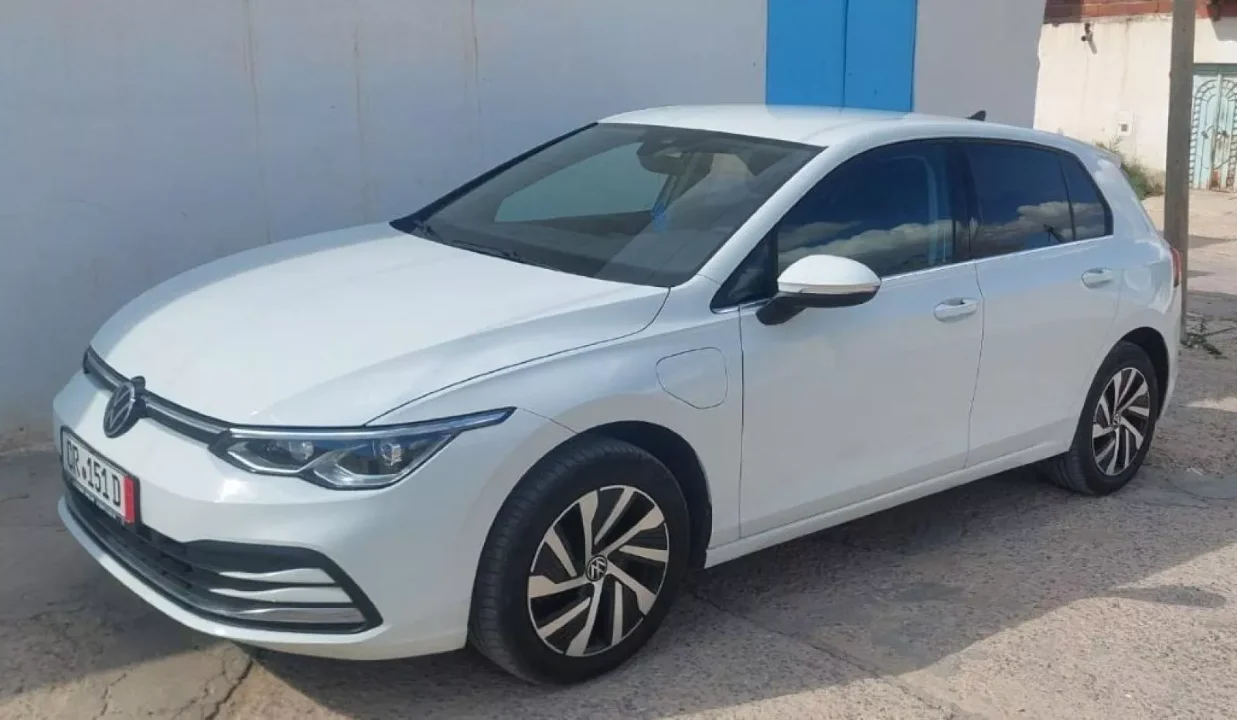 Volkswagen Golf - Photo 8