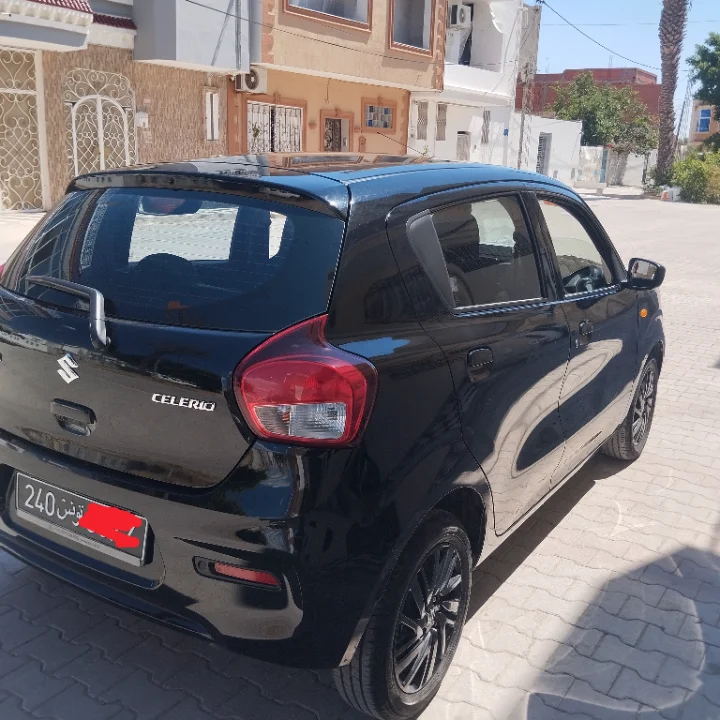 Suzuki Celerio - Photo 9