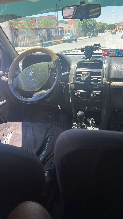 Renault Clio - Photo 3