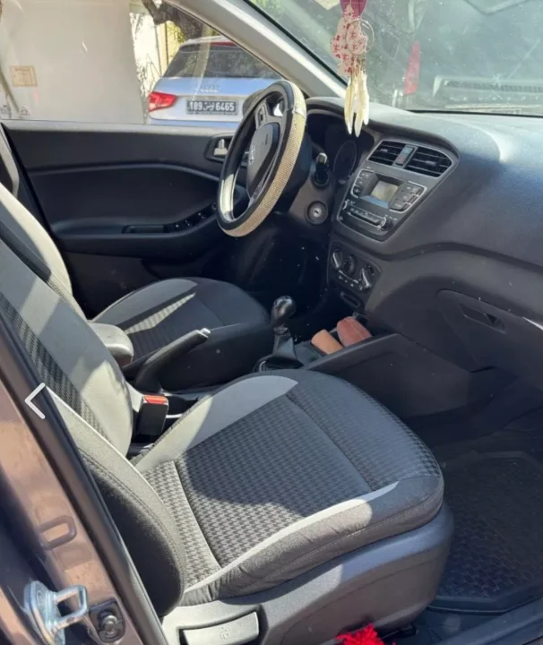Hyundai I20 - Photo 2