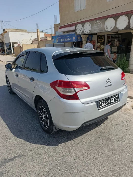 Citroen C4 - Photo 3