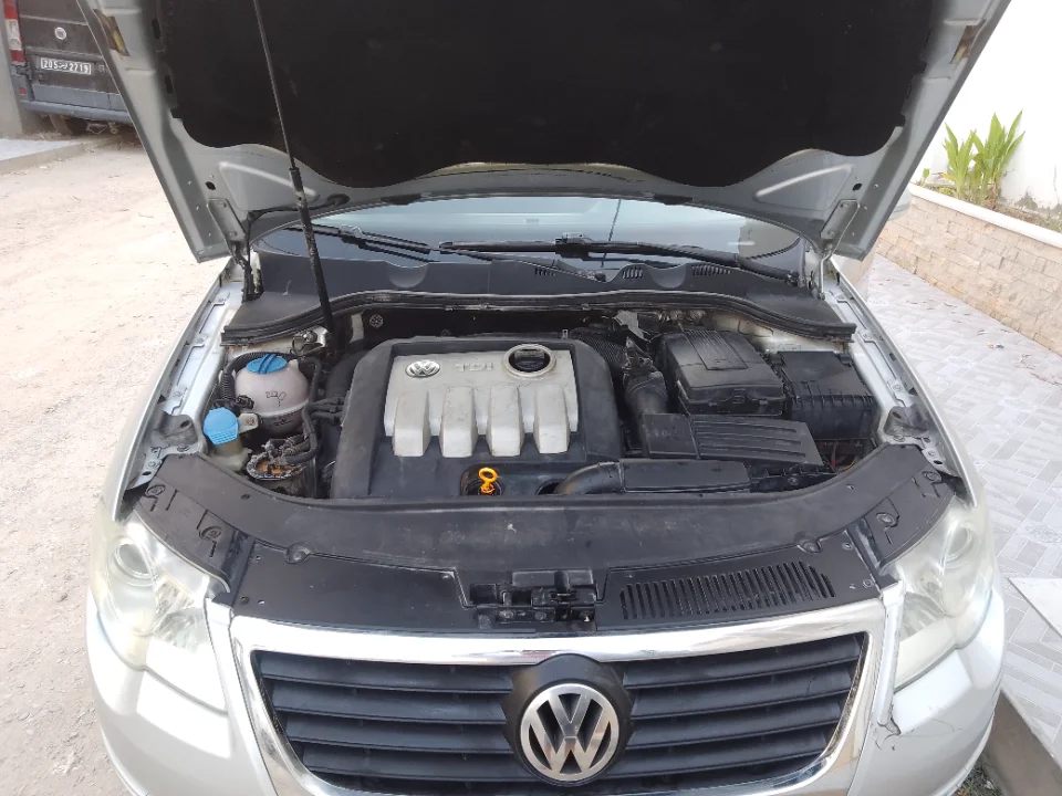 Volkswagen Passat - Photo 11