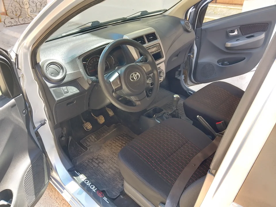 Toyota Aygo - Photo 7
