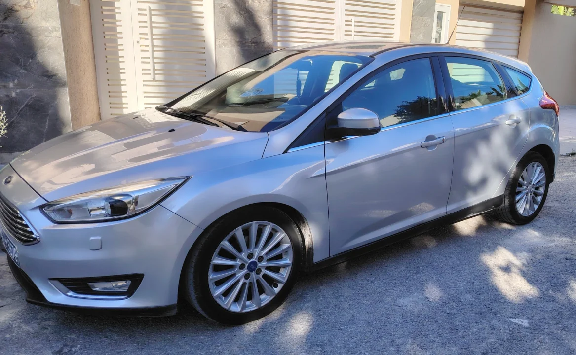 Ford FOCUS - Photo 7