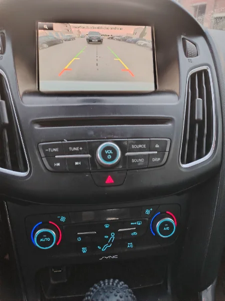 Ford FOCUS - Photo 5