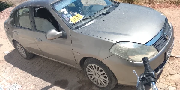 Renault Symbol 2012 Essence
