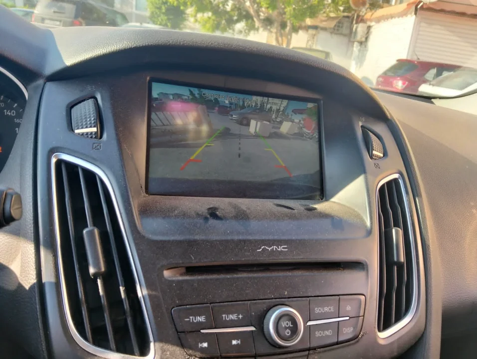 Ford FOCUS - Photo 4