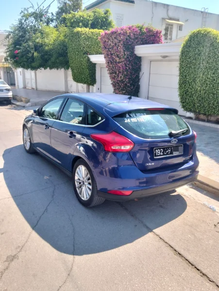 Ford FOCUS - Photo 5