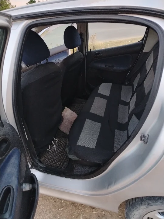 Peugeot 206 - Photo 4