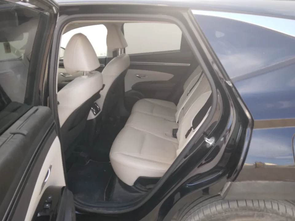 Hyundai TUCSON - Photo 3