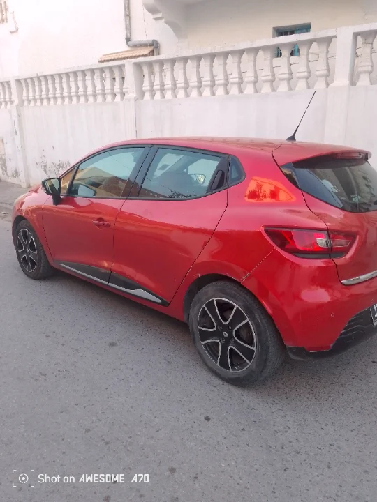 Renault Clio - Photo 6