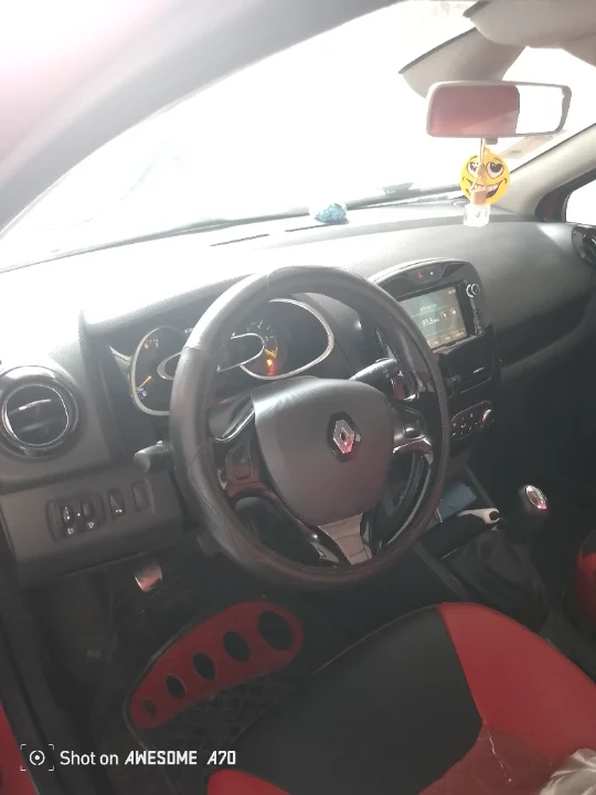 Renault Clio - Photo 4