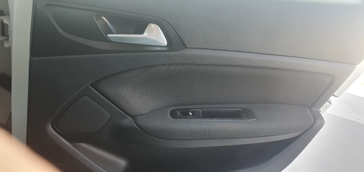 Peugeot 308 - Photo 7