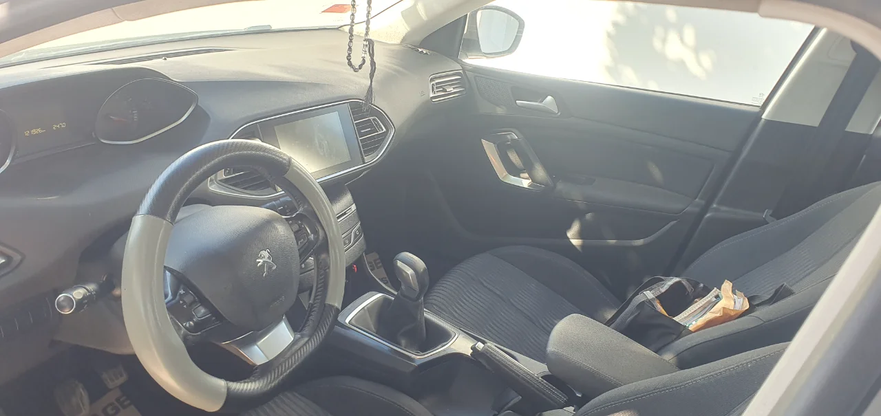 Peugeot 308 - Photo 4