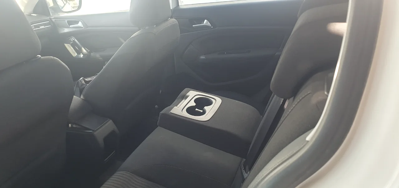 Peugeot 308 - Photo 3