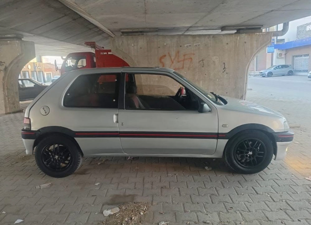 Peugeot 106 - Photo 8