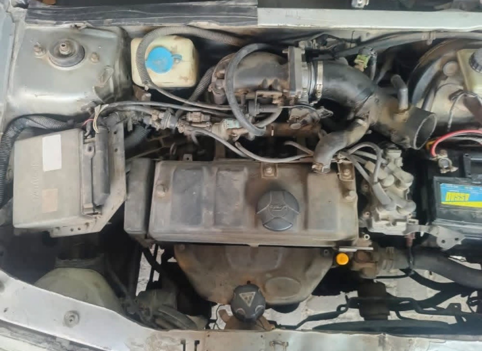 Peugeot 106 - Photo 6