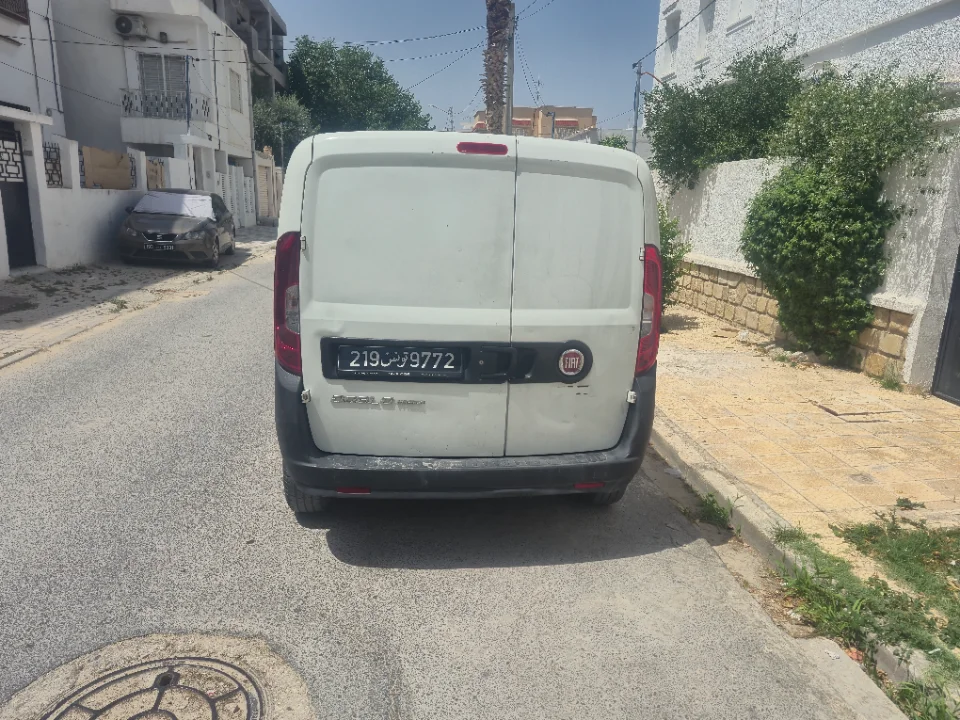 Fiat DOBLO - Photo 4