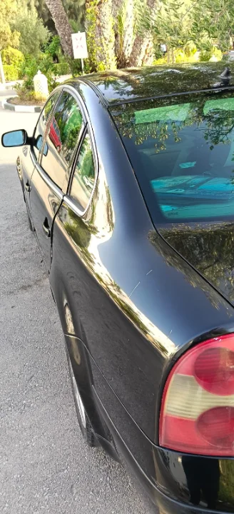 Volkswagen Passat - Photo 11