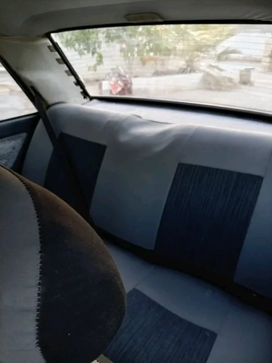 Peugeot 305 - Photo 2