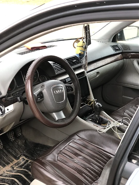 Audi A4 - Photo 4