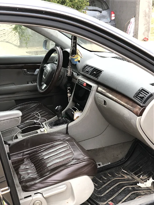 Audi A4 - Photo 3