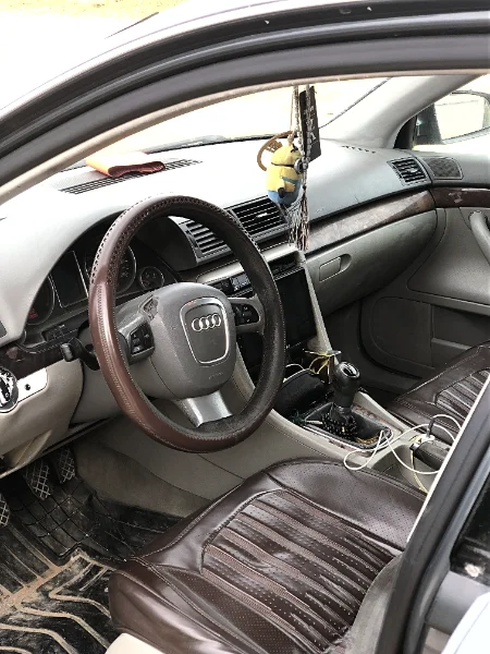 Audi A4 - Photo 4