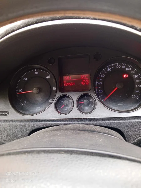 Volkswagen Passat - Photo 5