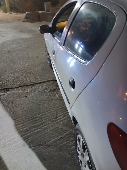Peugeot 206 - Photo 3