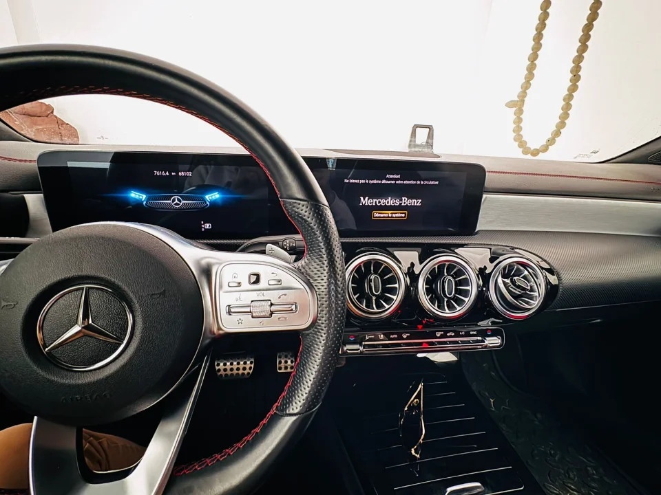 Mercedes 200 - Photo 12