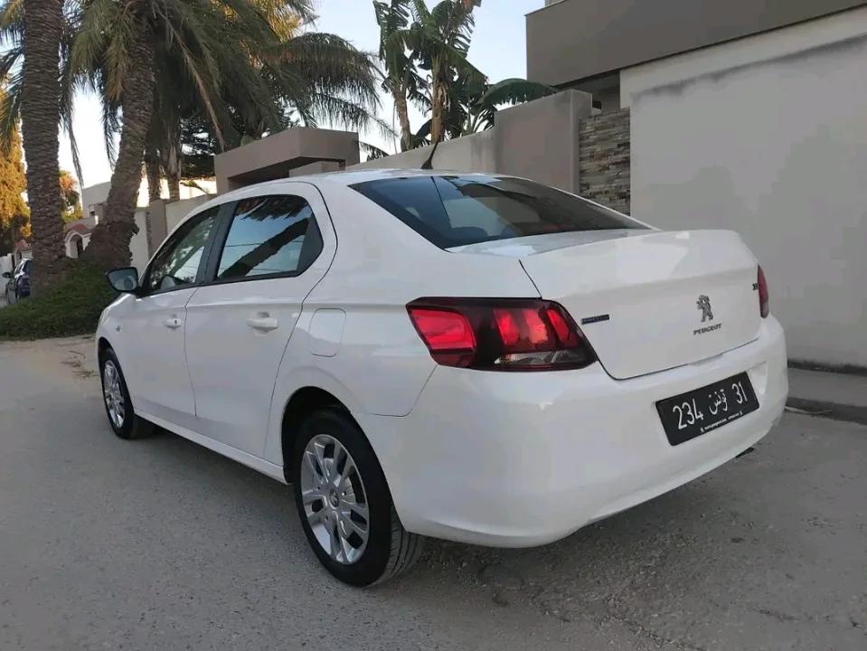 Peugeot 301 - Photo 8