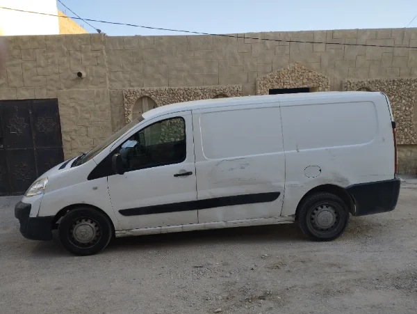 Peugeot Expert - Photo 2