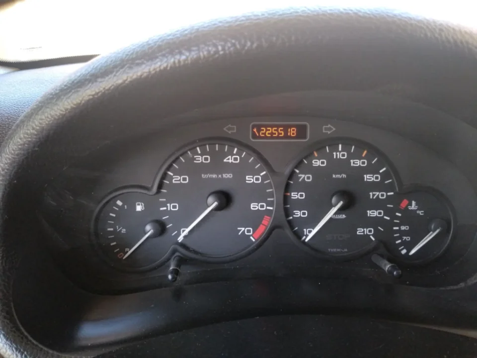Peugeot 206 - Photo 4